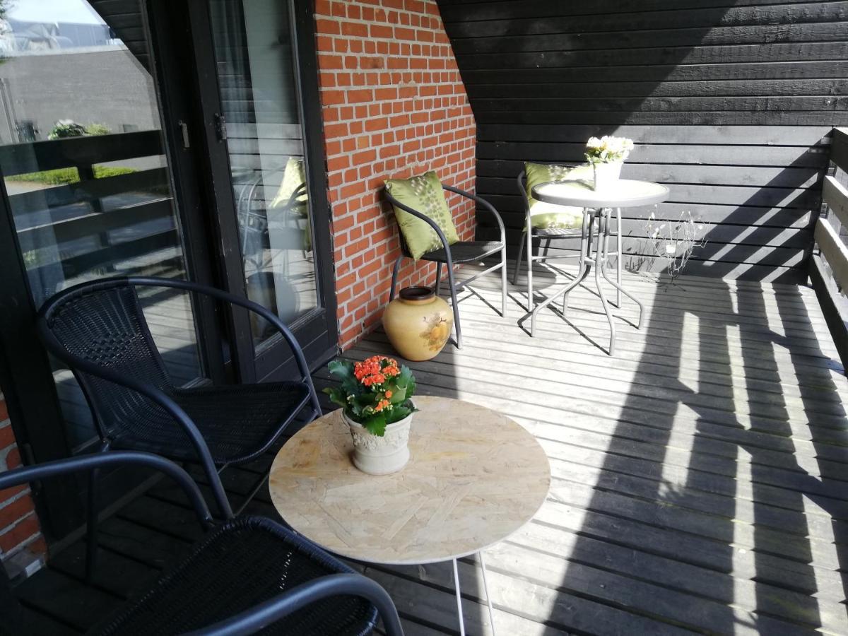 5 Minute Walk To Lego House-2 Bedrooms With Balcony Garden View.Loft Floor 比隆 外观 照片