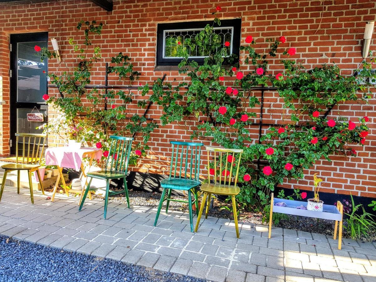 5 Minute Walk To Lego House-2 Bedrooms With Balcony Garden View.Loft Floor 比隆 外观 照片